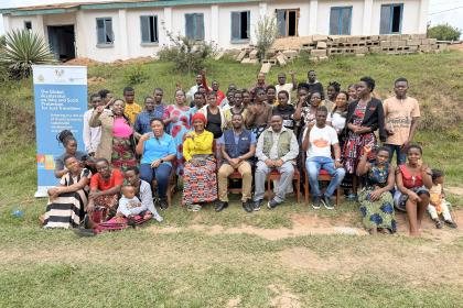 Women and men in rural Africa 