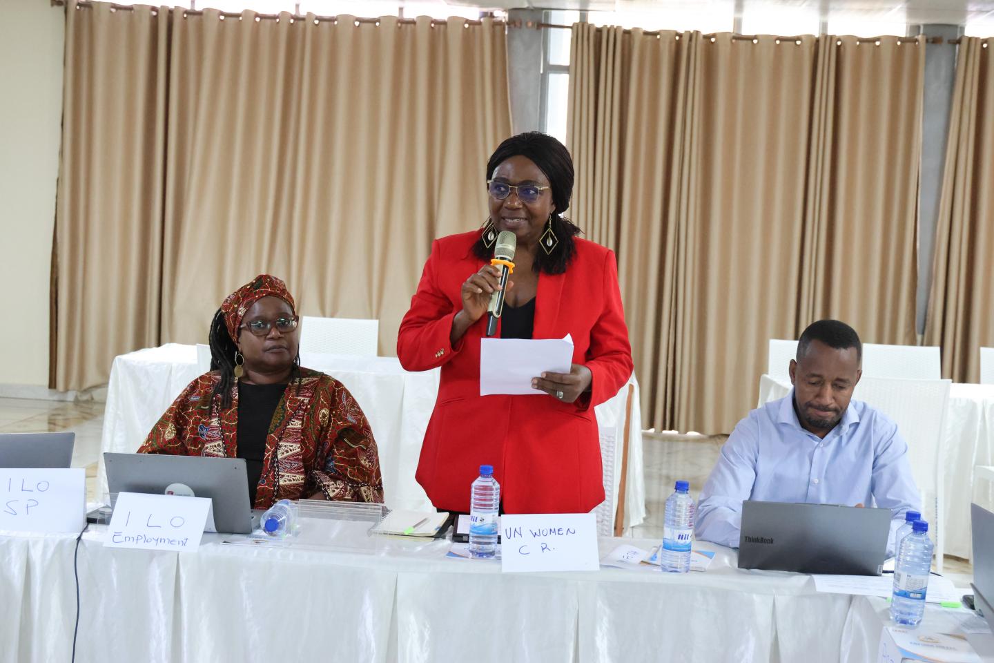 Woman speaking at the workshop